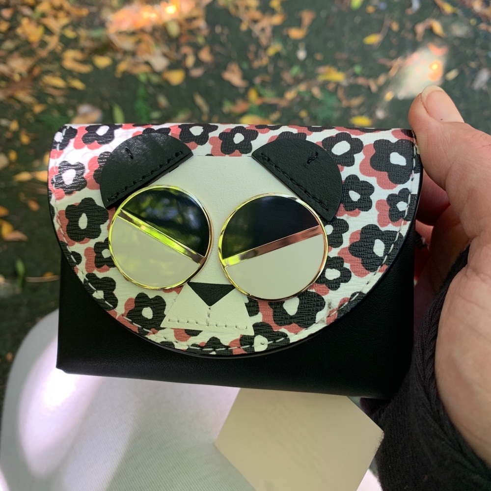 RARE🔥Authentic Kate Spade Italian leather Snap wallet🌺 - Picture 2 of 8